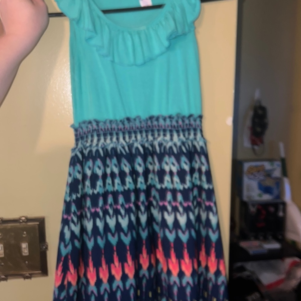 Girls dress